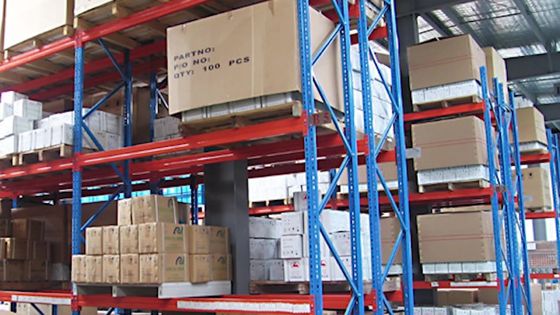 Durable Customized Industrial Selective Pallet Racking Warehouse Use