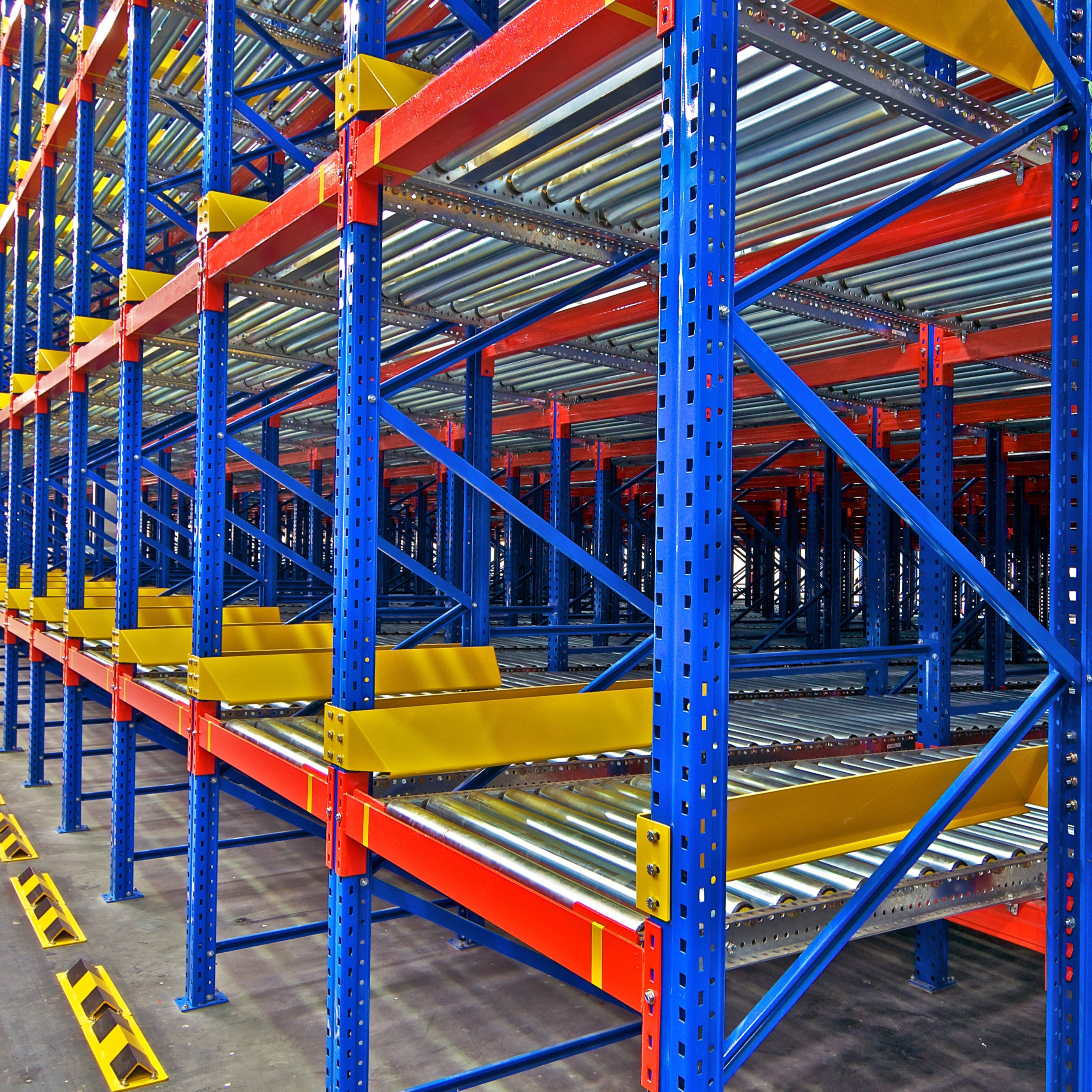 Industrial Pallet Flow Racking System for High Density Storage